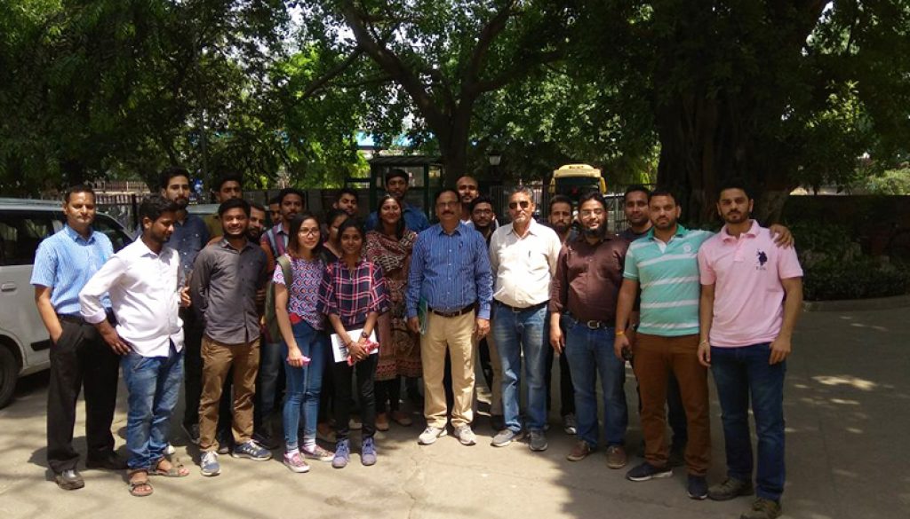 Students of Civil Engineering visited Railway Yard 1