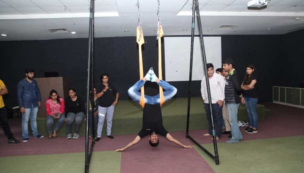 Aerial-Yoga-Workshop