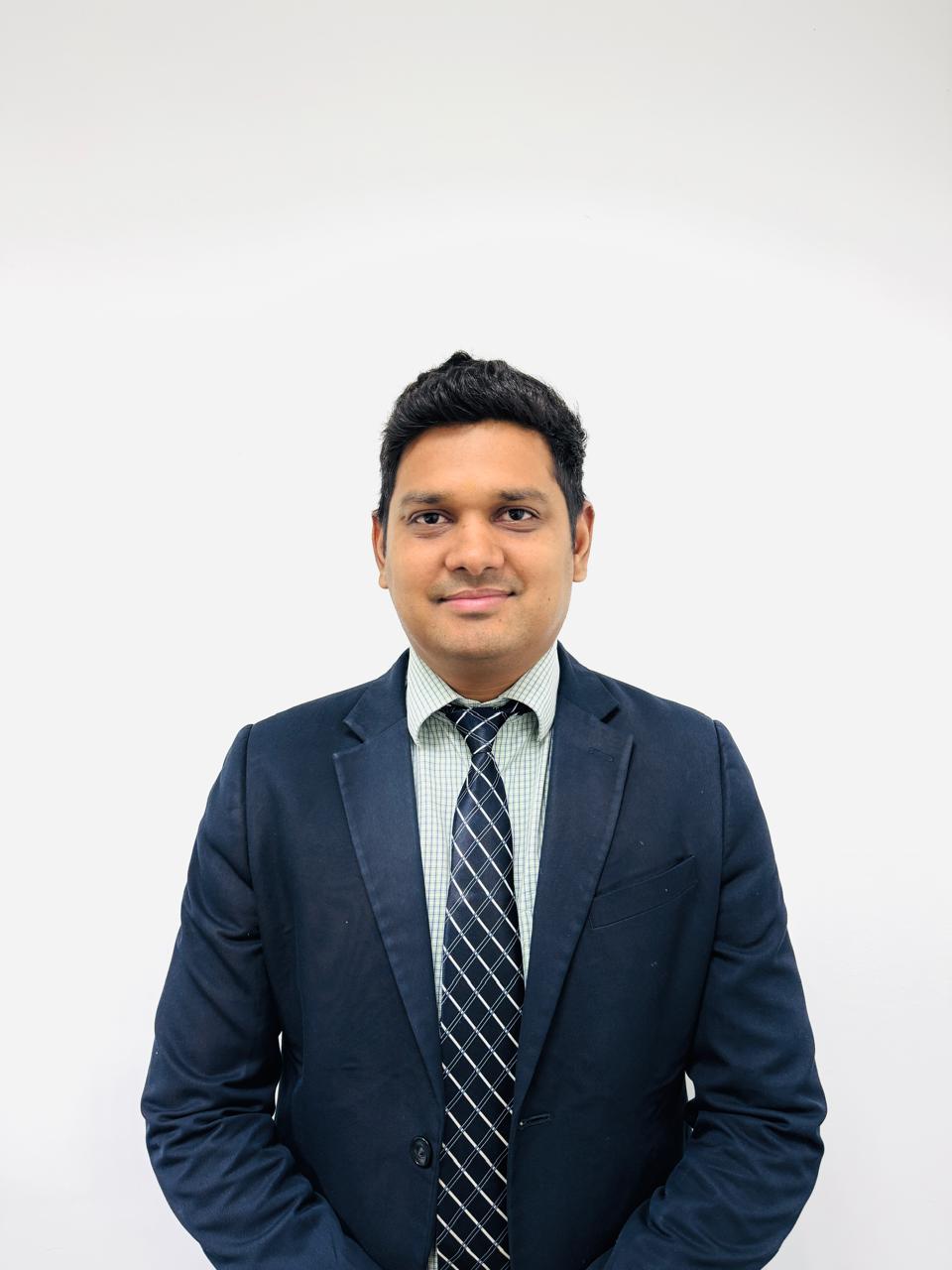 dr-sachin_lakra